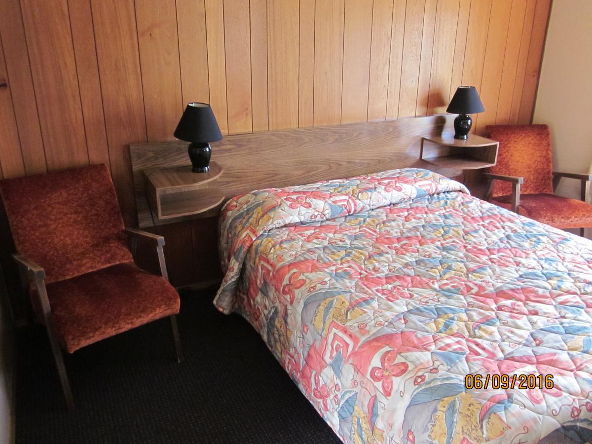 Valleyview Motel Williams Lake Eksteriør billede